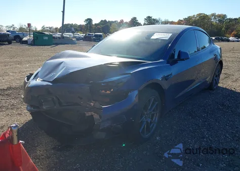 2023 Tesla Model 3 Rear-Wheel Drive z USA, uszkodzony, nr VIN 5YJ3E1EA5PF447201